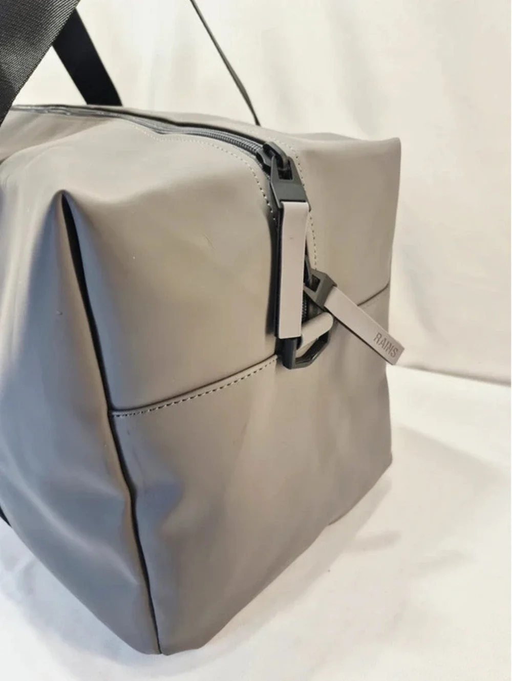 Rains Trail Gym Duffle Bag in Gray Shoulder Strap Waterproof